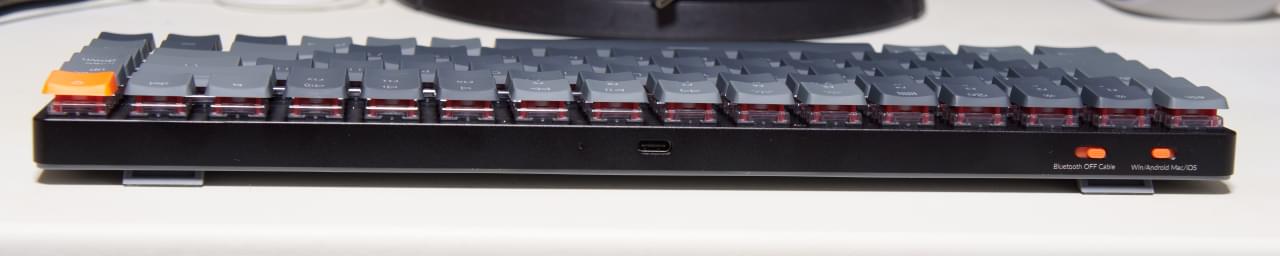 Keychron K3 ポートとスイッチ