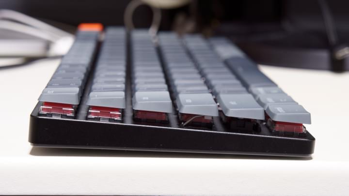 Keychron K3を横から見た写真