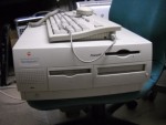 Power Macintosh G3 DT front