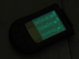 Palm m100のバックライト発光の様子