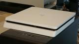 White PlayStation 4 Slim: CUH-2000AB02