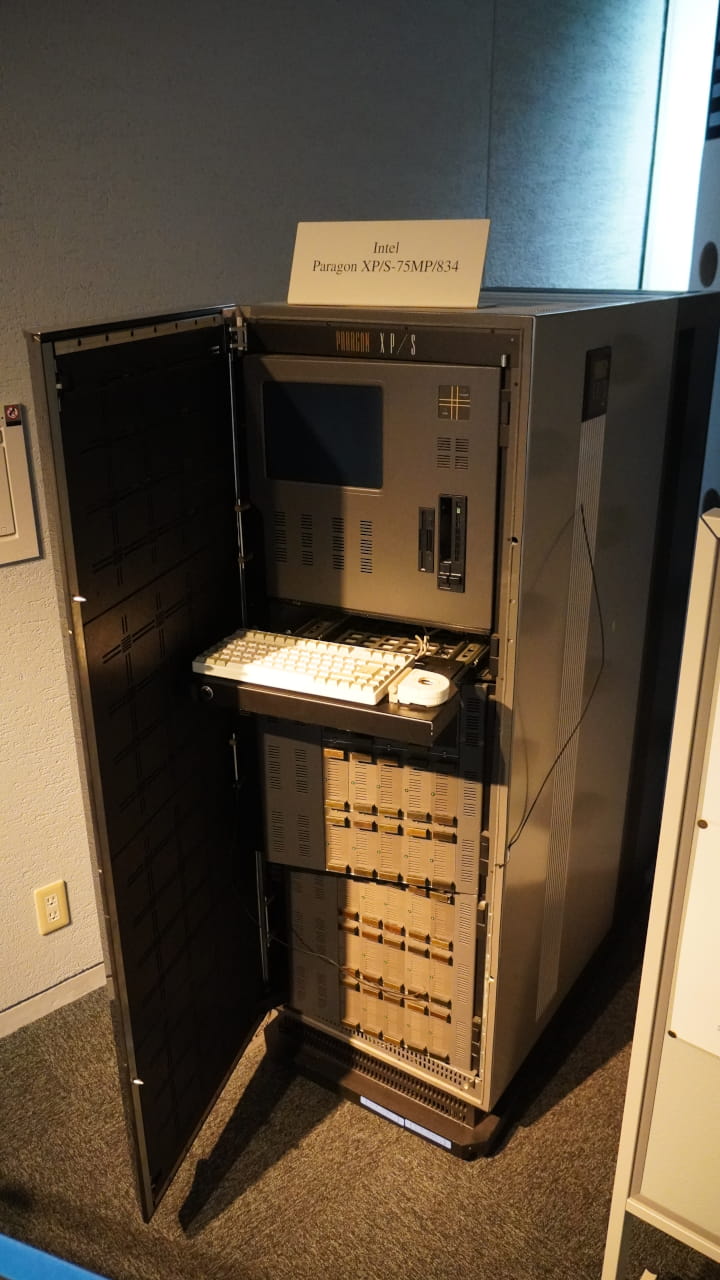 Intel Paragon XP/S-75MP/834